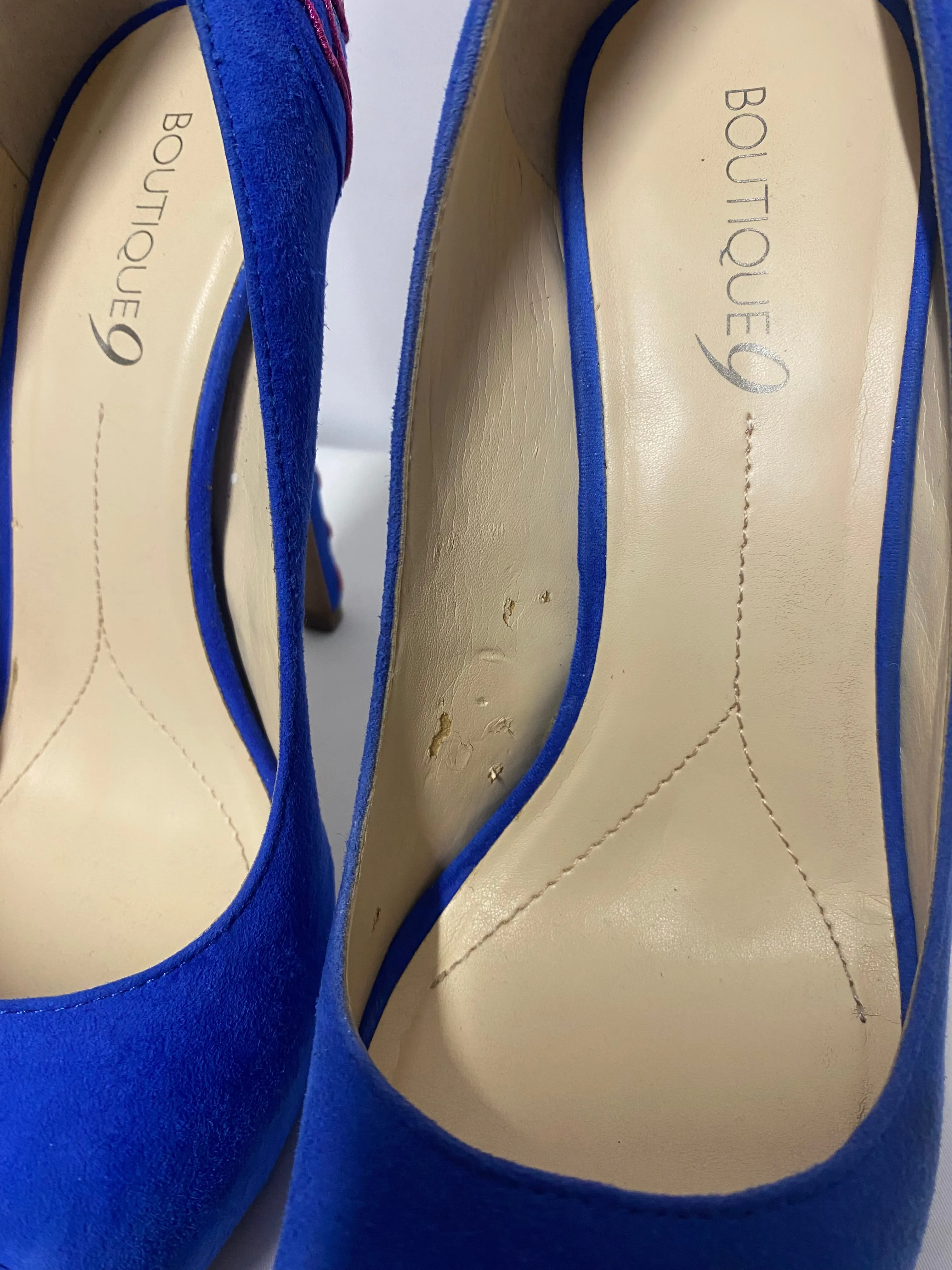 Boutique 9 Blue Bohemian Embroidered Platform Heels 7.5