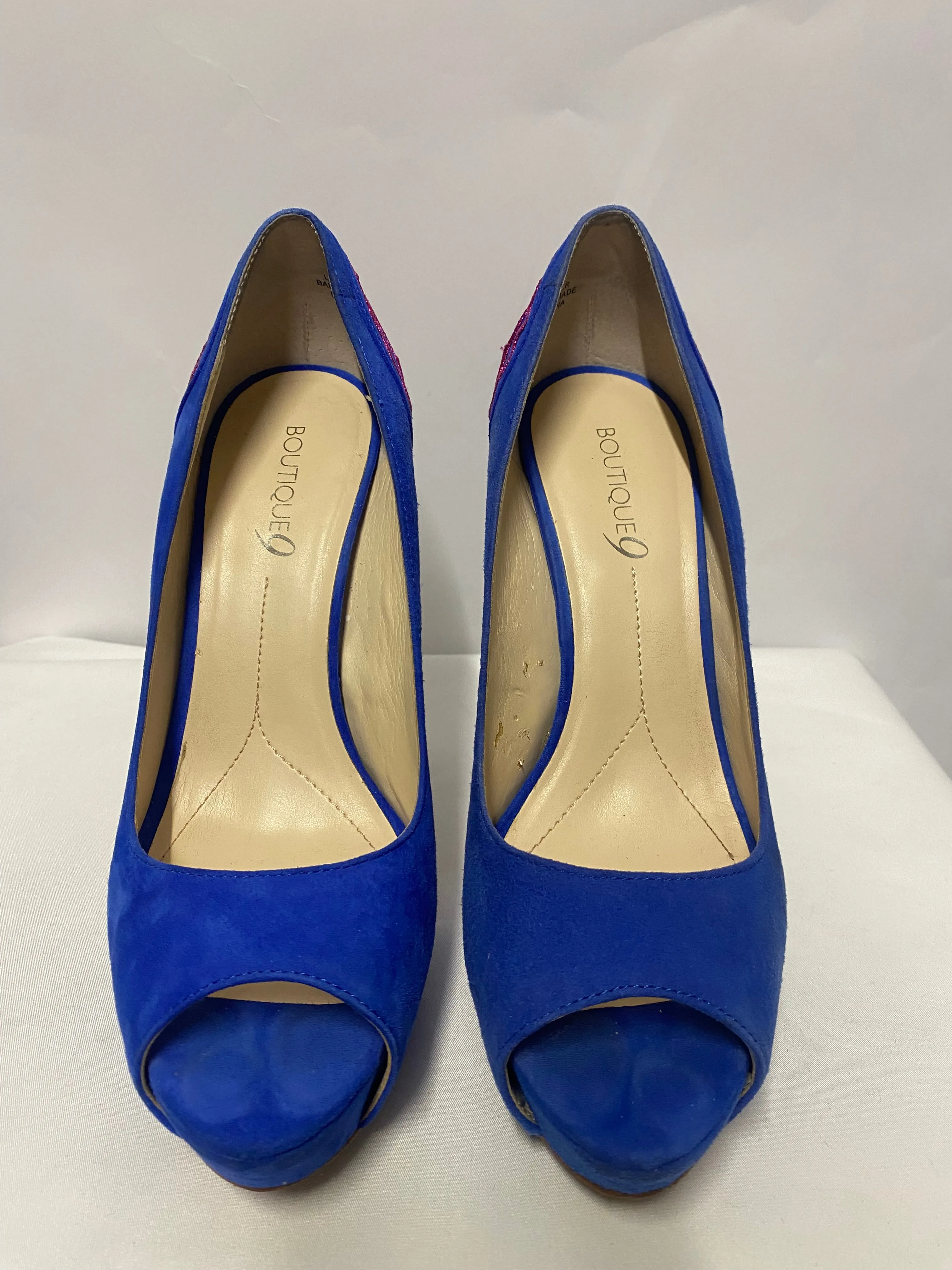 Boutique 9 Blue Bohemian Embroidered Platform Heels 7.5