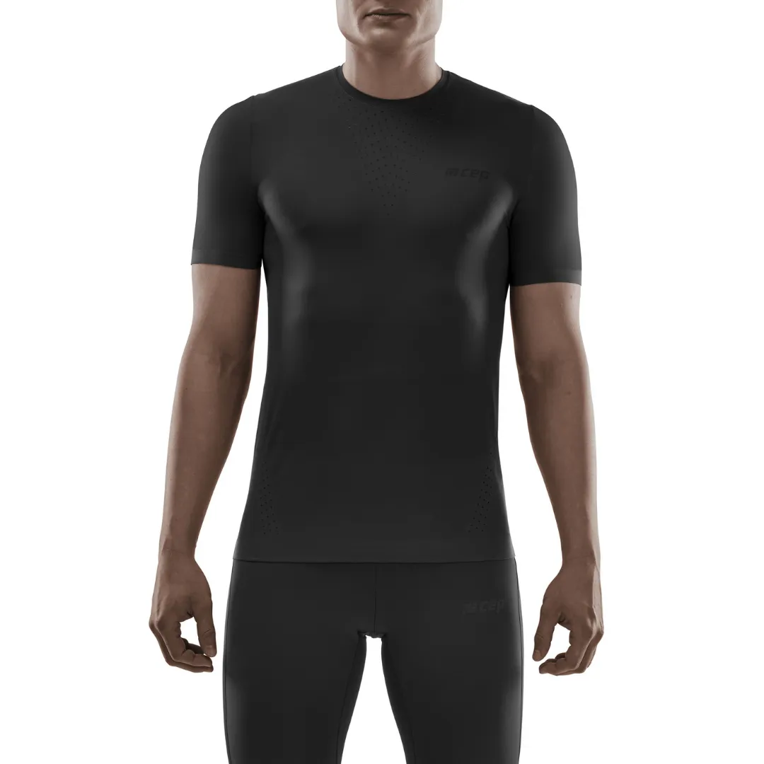 CEP | Run Ultralight Short Sleeve Shirt | Men's | Black