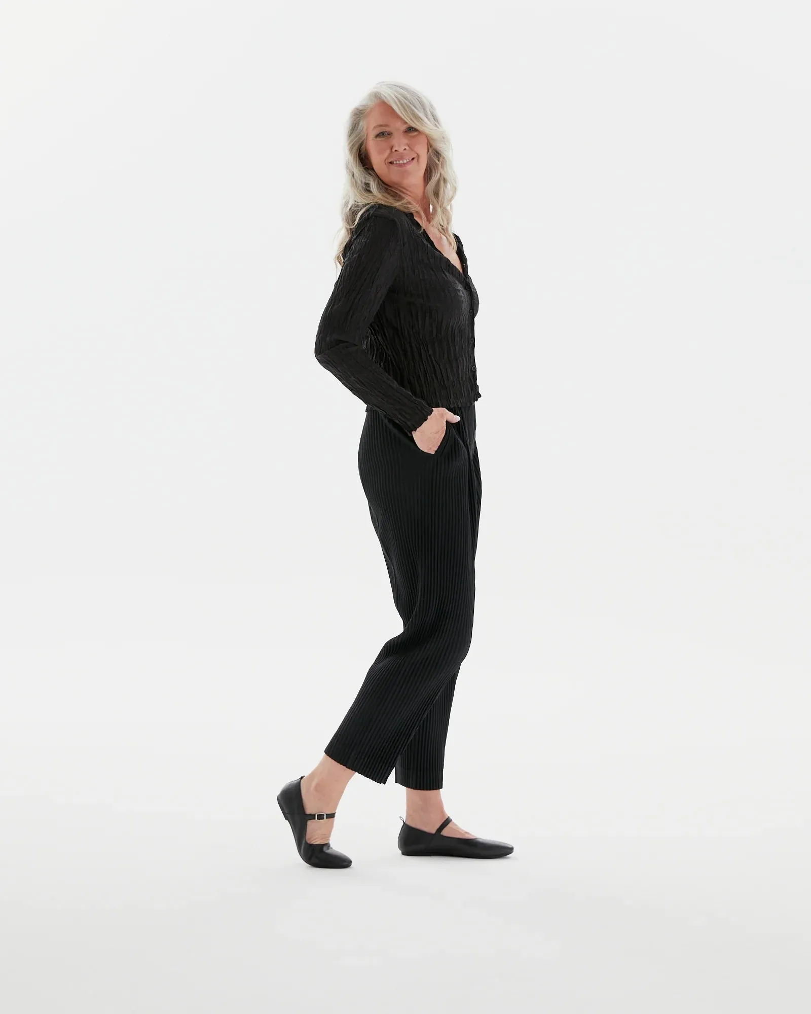 Flirt Ballet Flat in Black